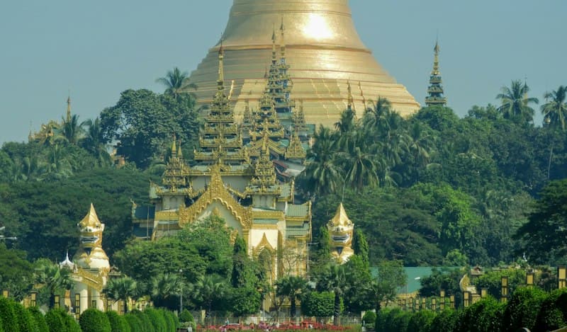 Chaukhtatgyi Pagoda