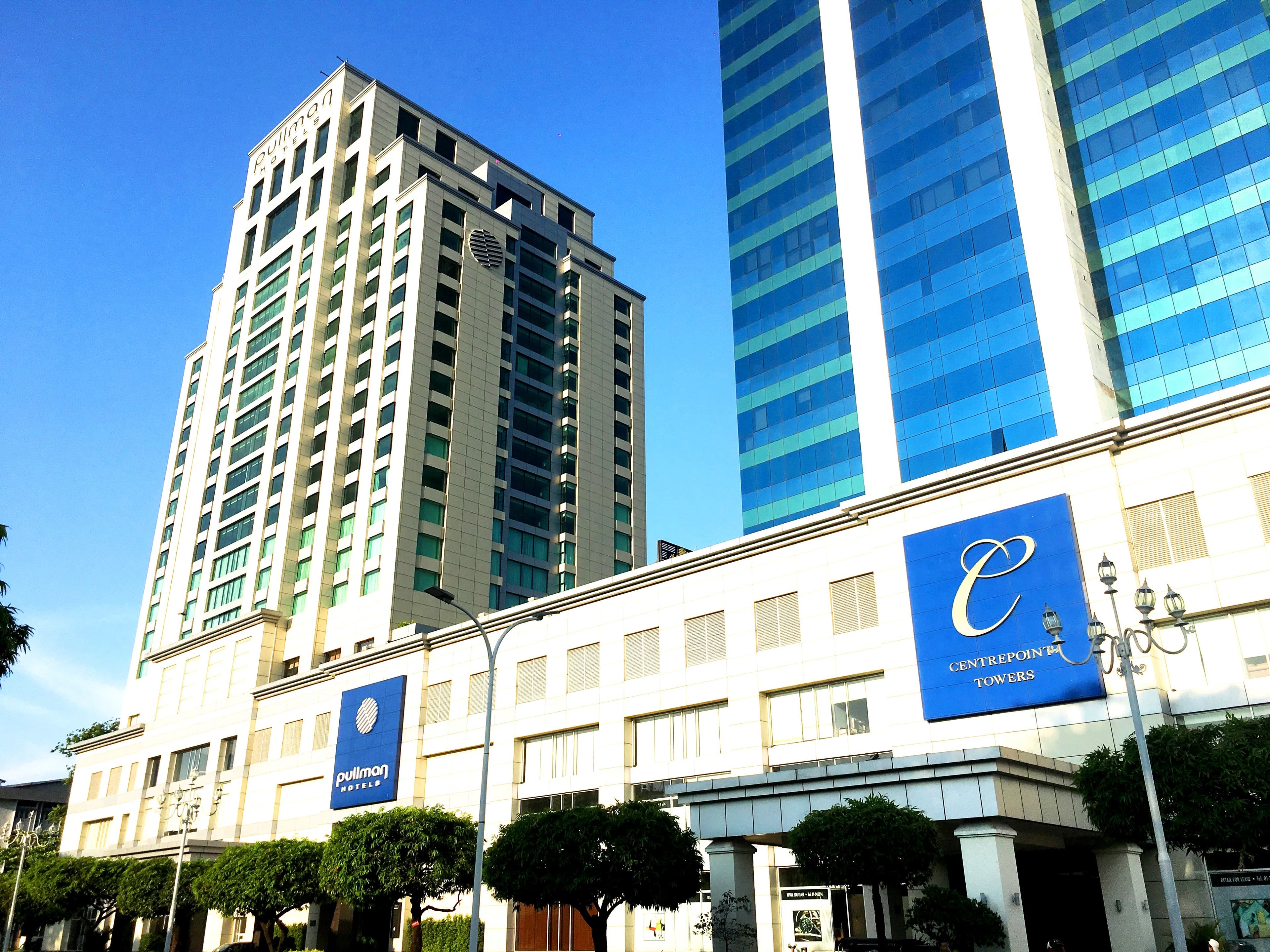 Wyndham Grand Yangon Hotel